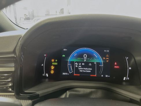 Used 2025 Toyota Camry SE w/ Convenience Package FWD image 21