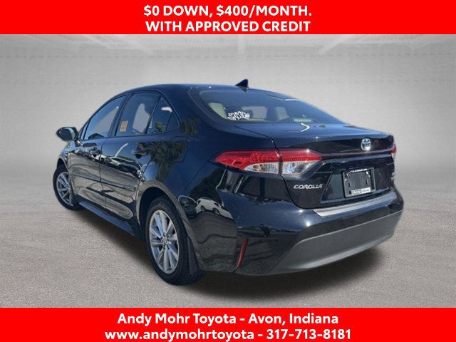 Used 2025 Toyota Corolla LE w/ LE Premium Package FWD image 6