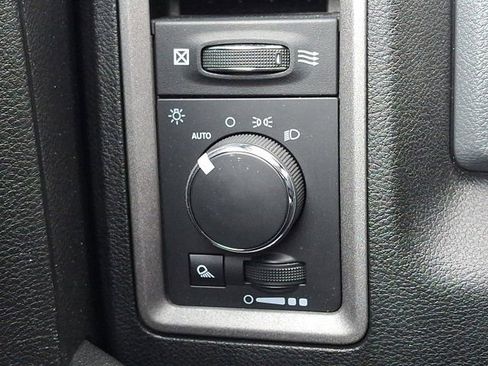 Certified 2020 RAM 1500 Tradesman w/ Popular Equipment Group image 29