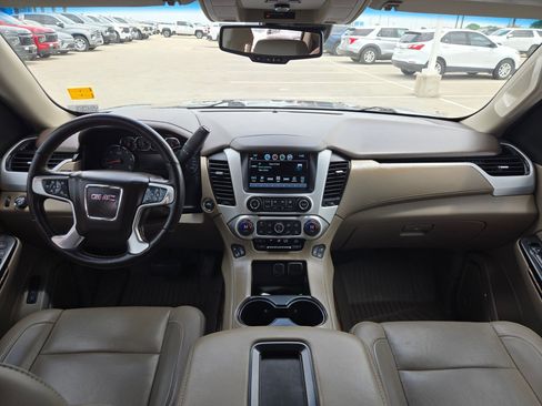 Certified 2020 GMC Yukon SLT w/ Premium Edition RWD image 16