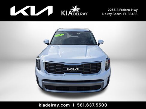 Certified 2023 Kia Telluride S w/ S Sunroof Package image 2