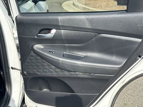 Used 2020 Hyundai Santa Fe SEL image 16