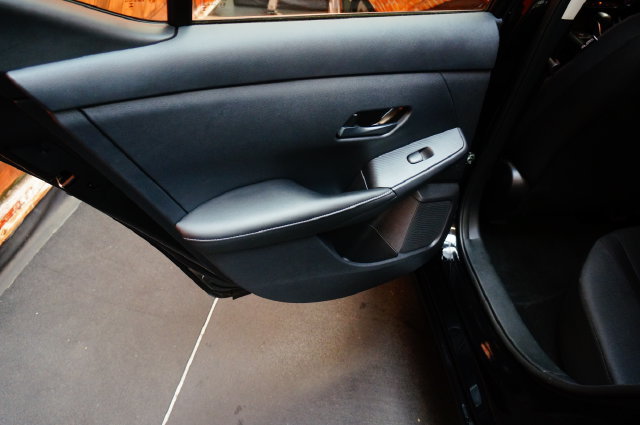 Certified 2025 Nissan Sentra S FWD image 36