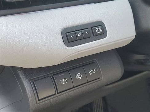 New 2026 Subaru Solterra Limited image 22