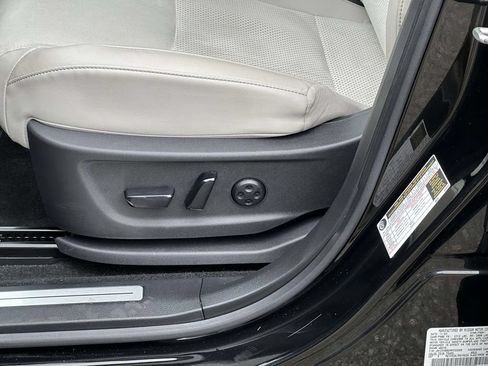 Certified 2024 Nissan Ariya AWD image 16