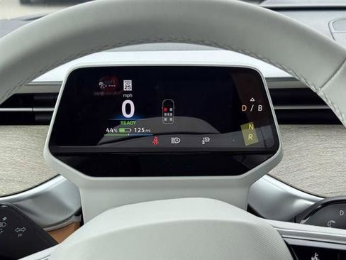 New 2025 Volkswagen ID. Buzz 1st Edition image 14