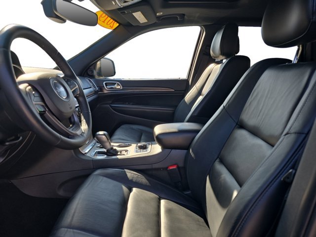 Used 2019 Jeep Grand Cherokee Limited AWD/4WD image 14