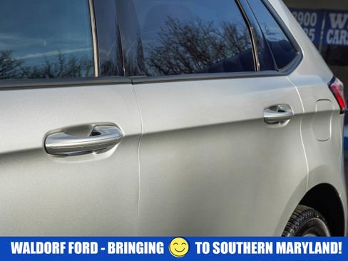 Used 2019 Ford Edge ST w/ Convenience Package image 19
