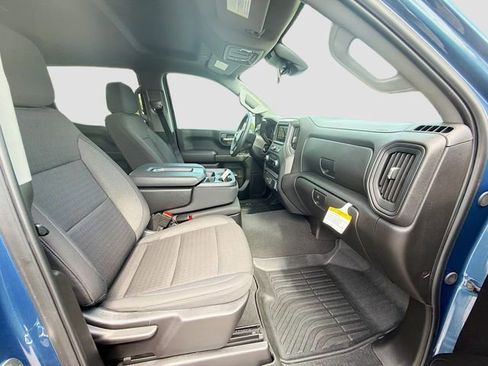 Used 2024 Chevrolet Silverado 1500 Custom image 14