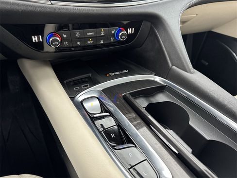 Used 2023 Buick Enclave Premium w/ Experience Buick Package image 20