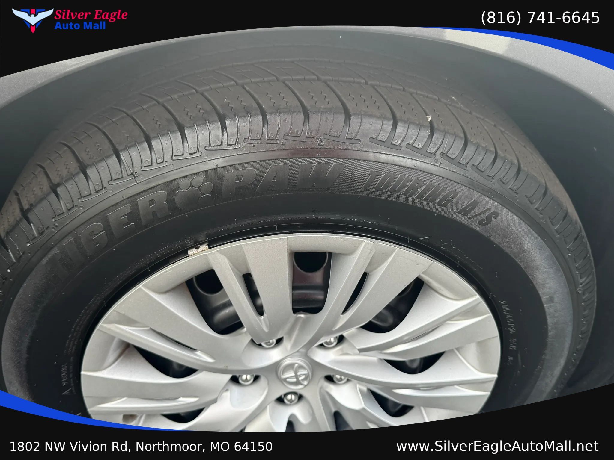 Used 2014 Toyota Camry LE FWD image 6