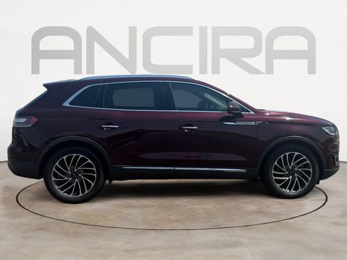 Used 2019 Lincoln Nautilus Reserve FWD image 8