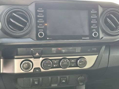 Used 2023 Toyota Tacoma SR image 21