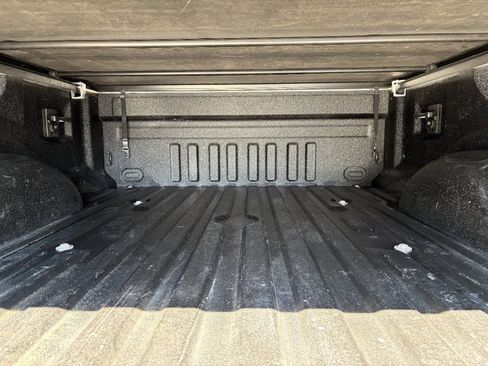Used 2017 Ford F250 XLT AWD/4WD image 38