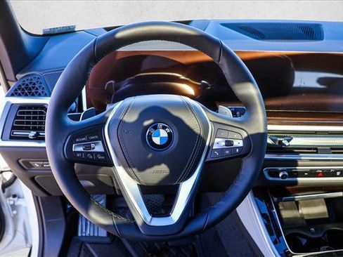 New 2026 BMW X5 xDrive50e w/ Executive Package AWD/4WD image 13