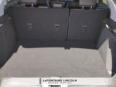 Certified 2022 Lincoln Corsair Reserve w/ Equipment Group 201A AWD/4WD image 30