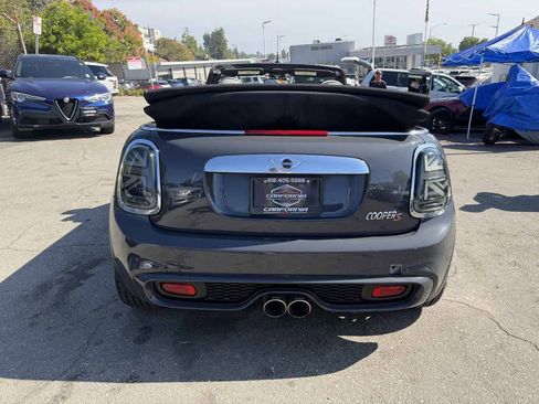 Used 2017 MINI Cooper S image 4