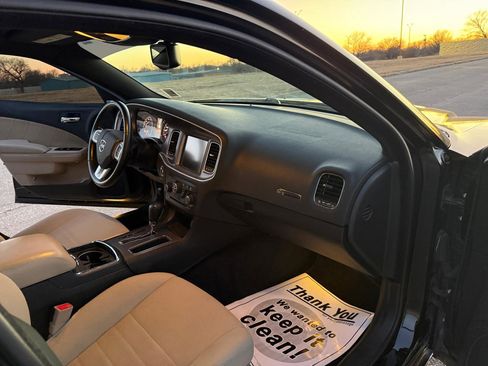 Used 2014 Dodge Charger R/T image 15
