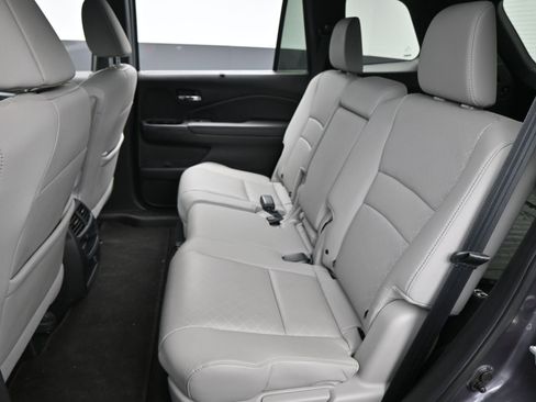 Used 2021 Honda Passport EX-L image 12