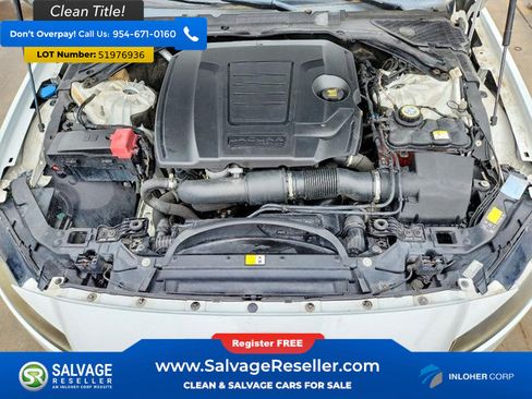 Used 2018 Jaguar XF RWD image 15