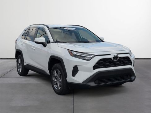 Certified 2025 Toyota RAV4 XLE w/ Convenience Package AWD/4WD image 7