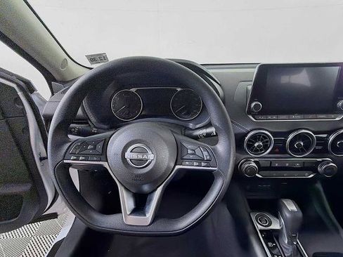 Certified 2025 Nissan Sentra SV w/ Trunk Package FWD image 9