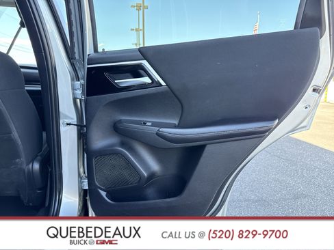 Used 2022 Mitsubishi Outlander ES image 36