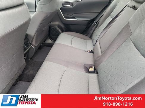 Used 2025 Toyota RAV4 XLE w/ Convenience Package image 31