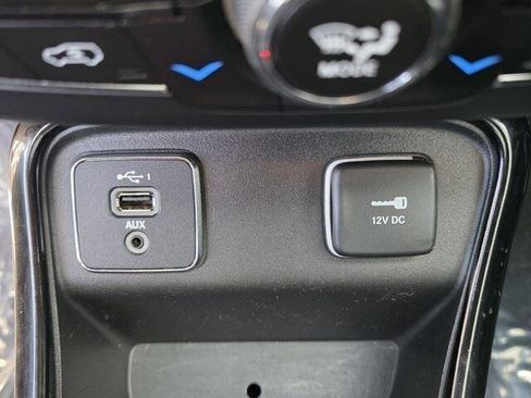 Used 2019 Jeep Compass Altitude image 23