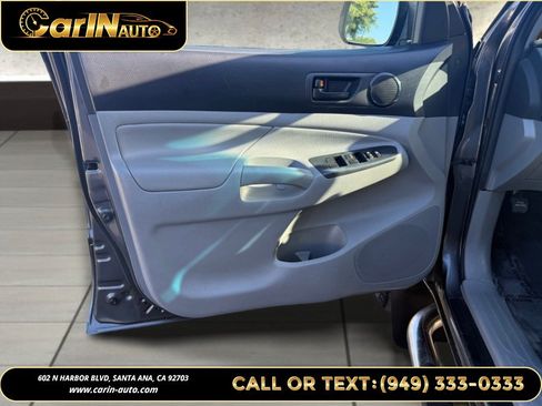 Used 2012 Toyota Tacoma PreRunner w/ Convenience Pkg RWD image 26