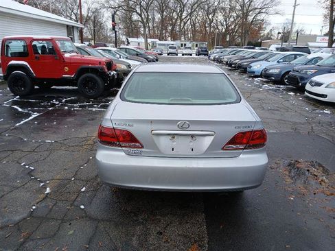 Used 2005 Lexus ES 330 image 16