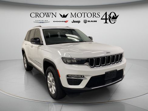 Used 2023 Jeep Grand Cherokee Limited AWD/4WD image 9