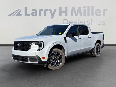Used 2025 Ford Maverick Lariat w/ 4K Tow Package AWD/4WD image 1