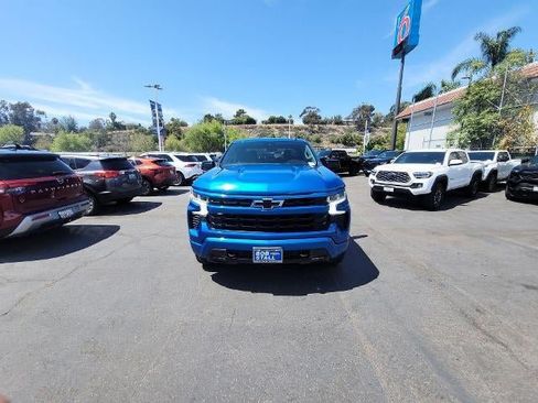 Used 2022 Chevrolet Silverado 1500 RST AWD/4WD image 3