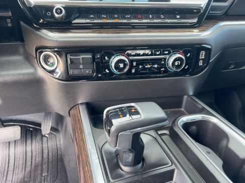 Used 2023 GMC Sierra 1500 Elevation w/ Elevation Premium Package image 17