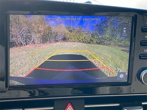 Used 2021 Hyundai Elantra SEL w/ Convenience Package image 24