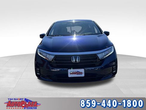 Used 2024 Honda Odyssey Touring image 9