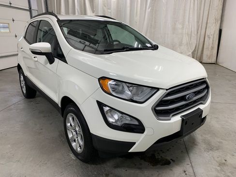 Used 2021 Ford EcoSport SE image 2