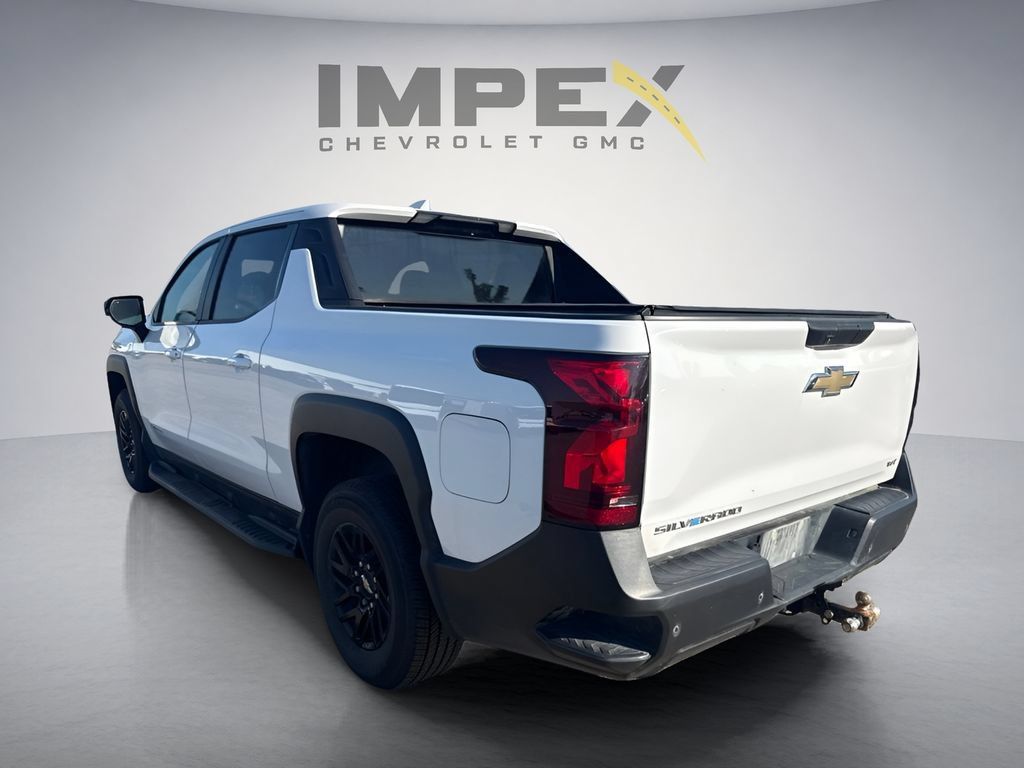 Used 2024 Chevrolet Silverado EV W/T AWD/4WD image 3