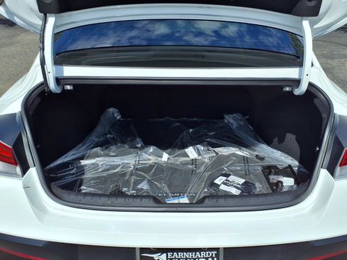 Certified 2026 Hyundai Elantra SEL Sport FWD image 16