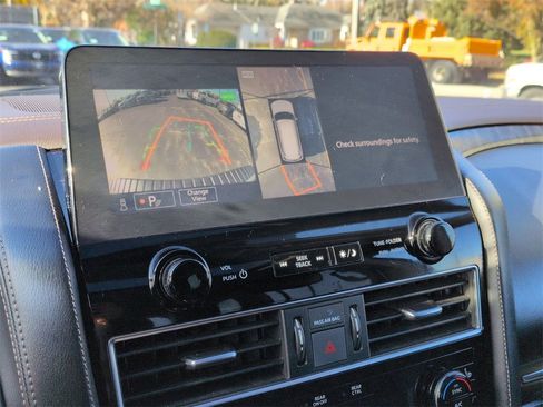 Used 2024 Nissan Armada Platinum w/ Cargo Package image 13