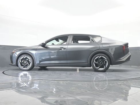 Used 2025 Kia K4 EX FWD image 55