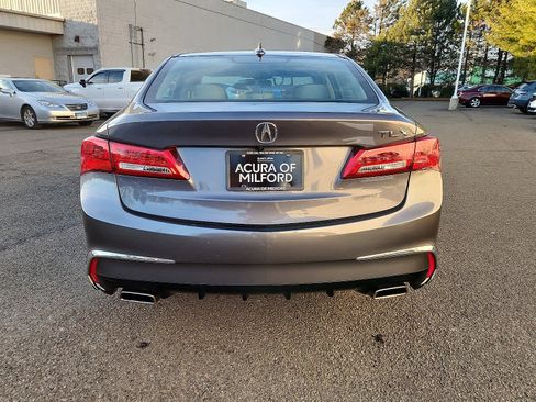 Certified 2018 Acura TLX V6 w/ Technology Package image 6