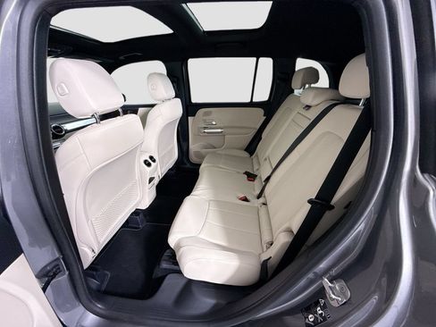Used 2026 Mercedes-Benz GLB 250 image 21