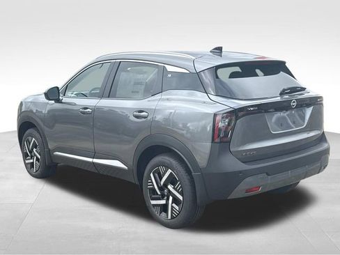 New 2026 Nissan Kicks SV image 6