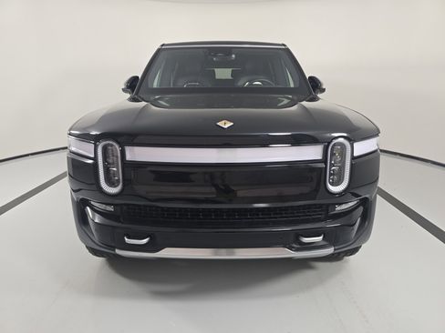 Used 2024 Rivian R1S Adventure AWD/4WD image 8