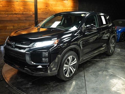 Used 2021 Mitsubishi Outlander Sport LE image 2