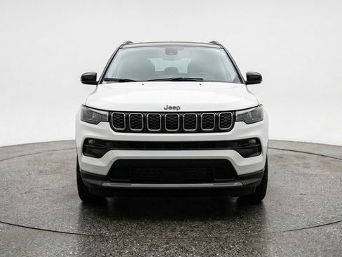 Used 2025 Jeep Compass Limited image 2