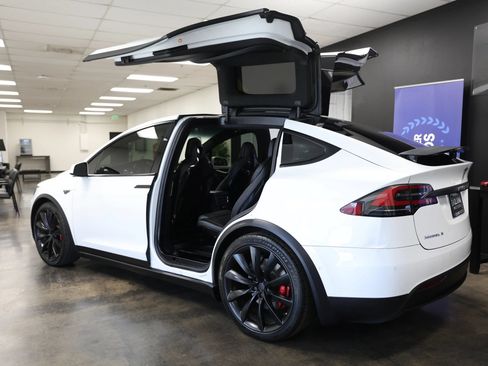 Used 2016 Tesla Model X P90D AWD/4WD image 22