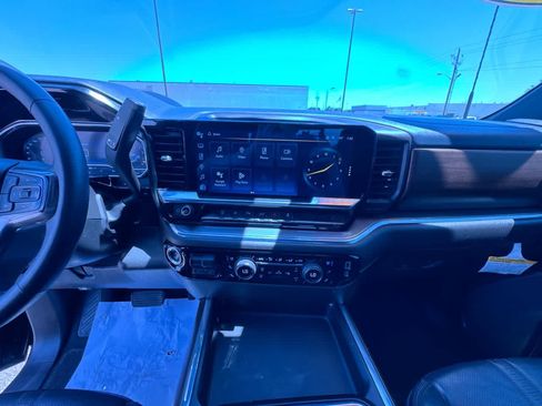 Used 2024 Chevrolet Silverado 3500 High Country w/ Technology Package AWD/4WD image 22